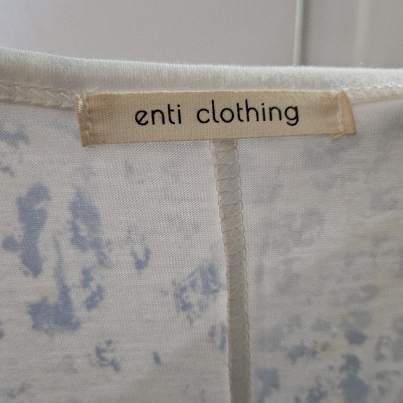 Tank - Picture 3 of 3